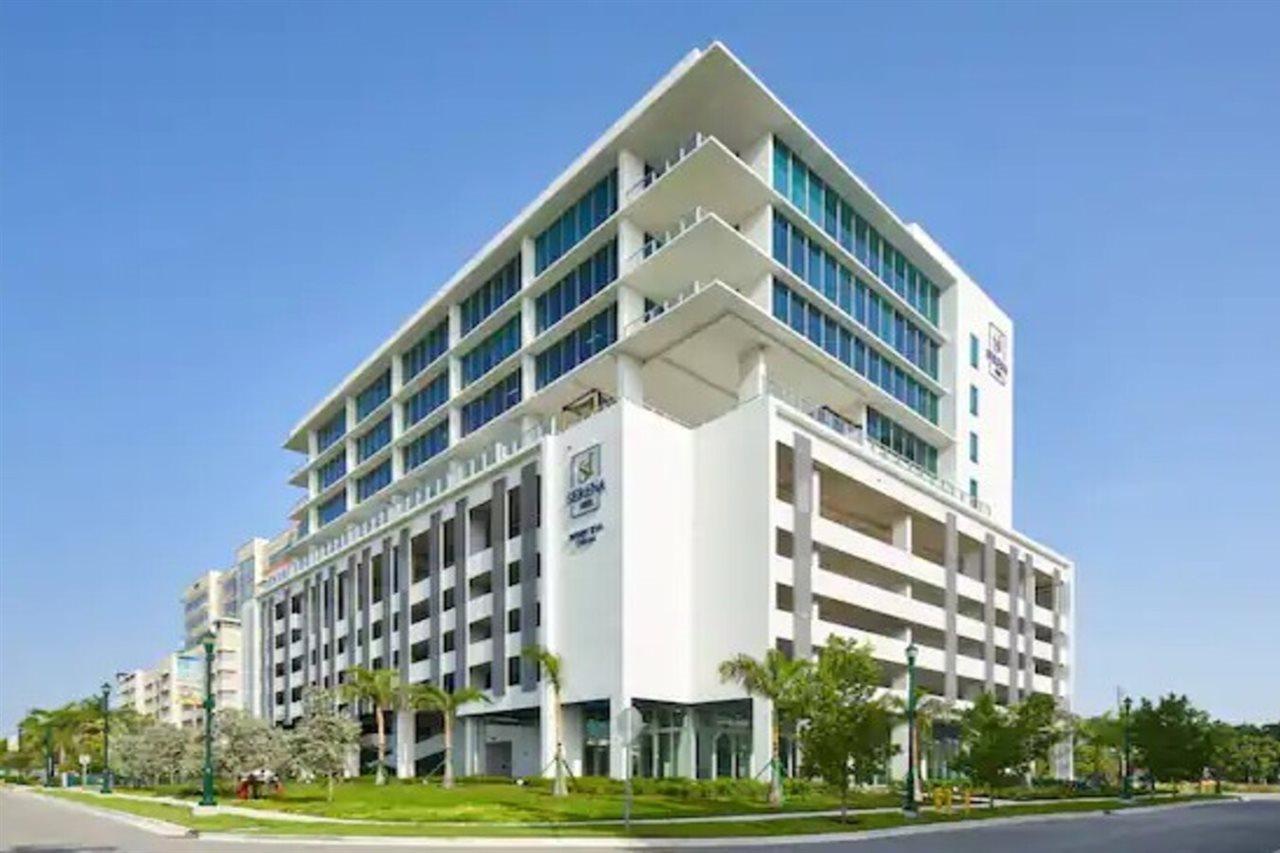 Serena Hotel Aventura Miami, Tapestry Collection By Hilton Luaran gambar