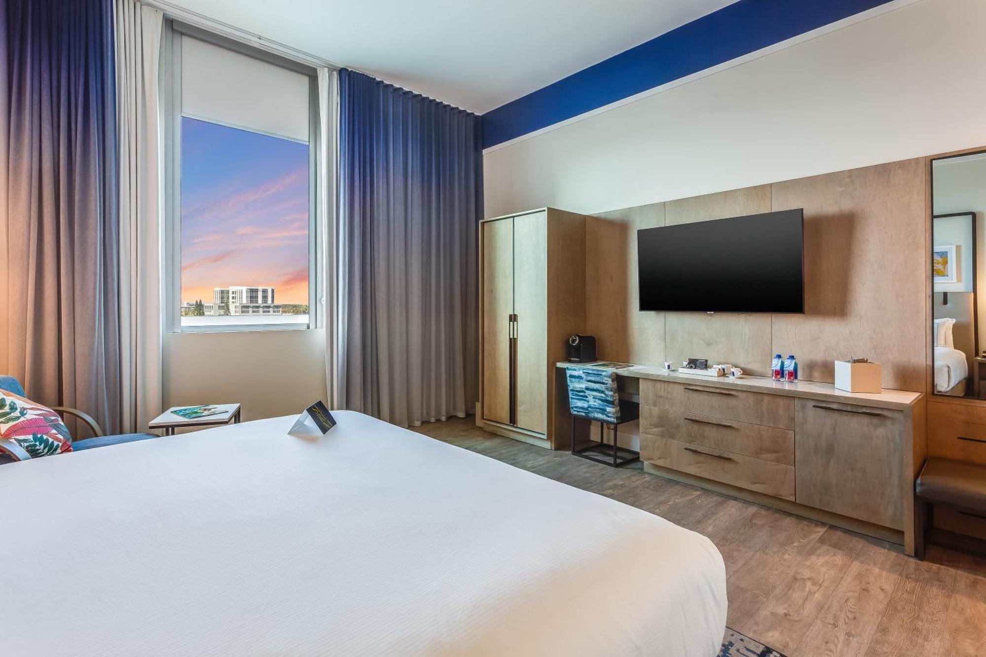 Serena Hotel Aventura Miami, Tapestry Collection By Hilton Luaran gambar