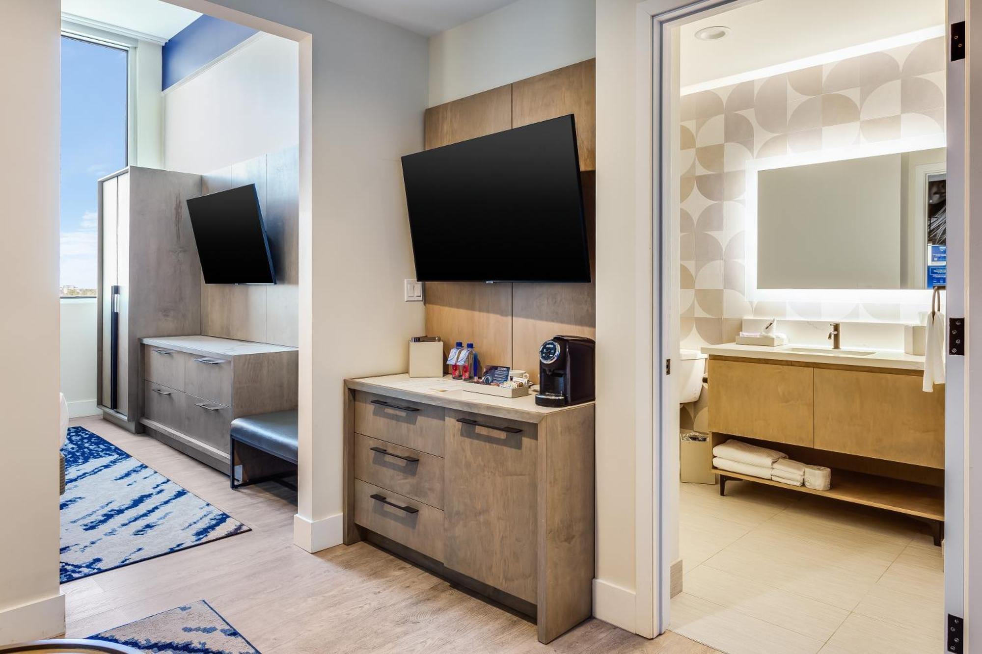 Serena Hotel Aventura Miami, Tapestry Collection By Hilton Luaran gambar
